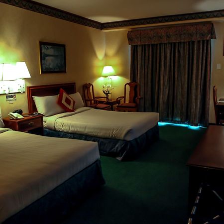 Days Hotel Tagaytay Tagaytay City Exterior foto